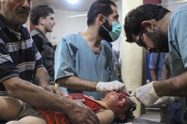 Esed yerleşim yerine saldırdı: 42 ölü