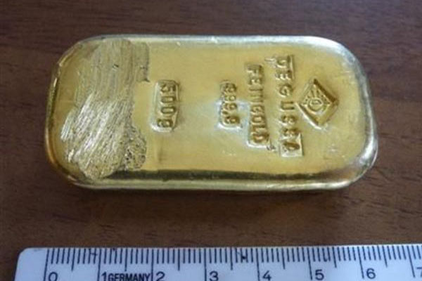 Gölde yüzerken zengin oldu ama...