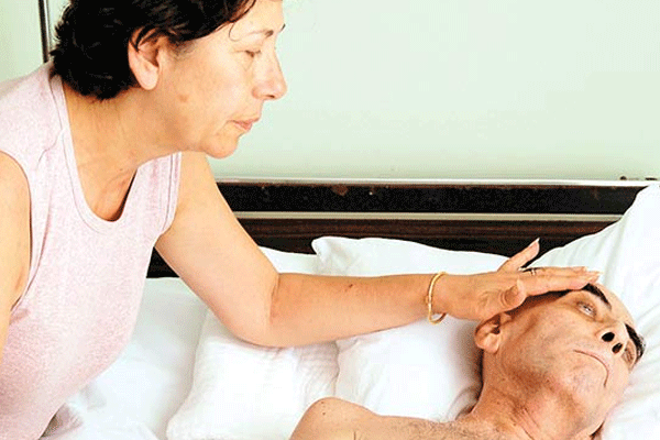 Ergenekon sanıkları yakınlarından Öz'e tepki