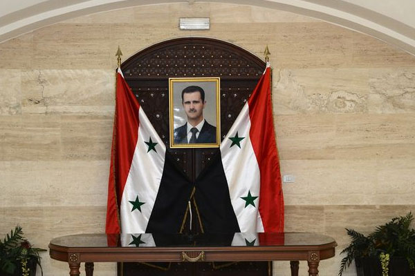 Kuzen Esed'in annesinden tehdit