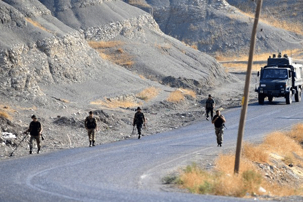 Şemdinli'de imama silahlı saldırı