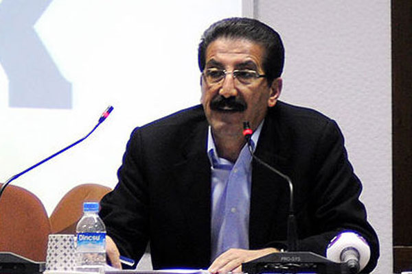 Bakan Çelik'e canlı yayında tepki