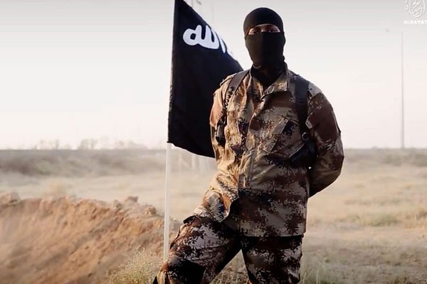 IŞİD  Rakka'da casus avında