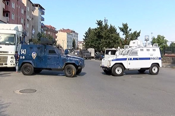 Gazi Mahallesi’nde şüpheli araç alarmı