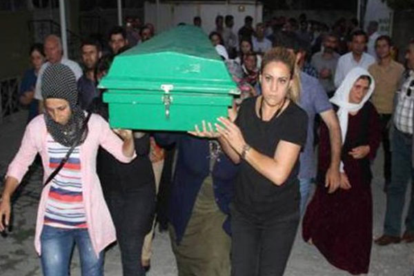 Muş Valiliği, çıplak PKK’lı kadın cesedini doğruladı