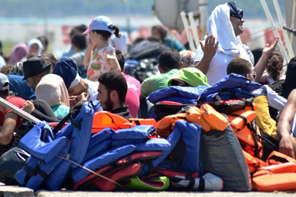 Mülteciler can yeleği satışlarını artırdı