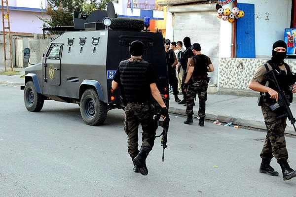 Siirt'te delici ve kesici alet yasağı