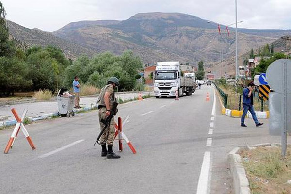 Operasyon amacıyla yol kapatıldı