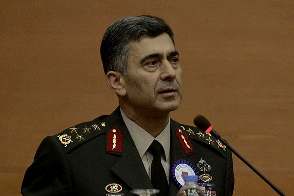 Kara Kuvvetleri'nde devir teslim