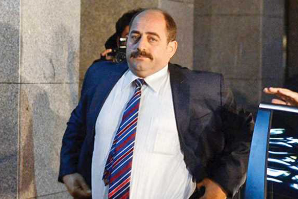 Öz, gizli belgeleri Almanya'ya aktardı