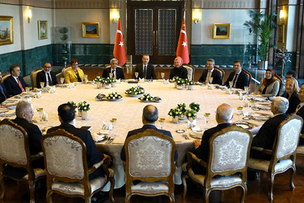 Cumhurbaşkanlığı Sofrası yeniden toplanıyor