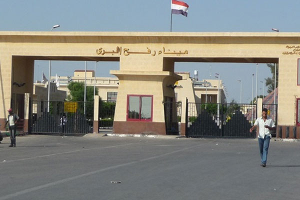 Gazze'den bir günde 474 kişi ayrıldı