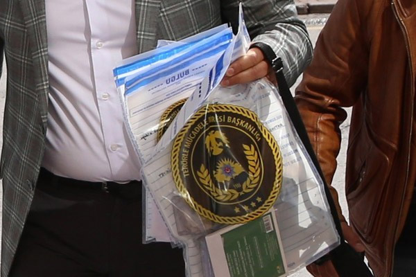 Kayseri'de 'paralel yapı' operasyonu