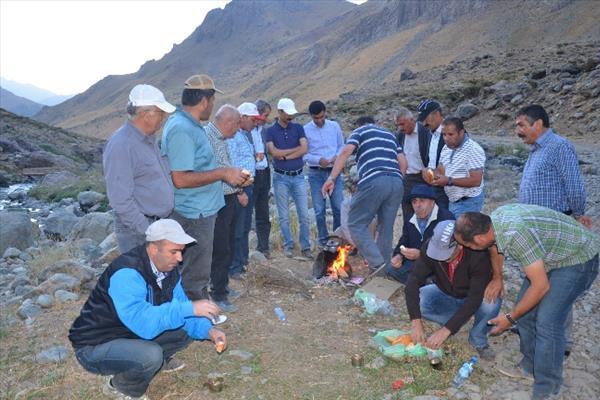 Demirtaş çağrı yaptı eylem başladı