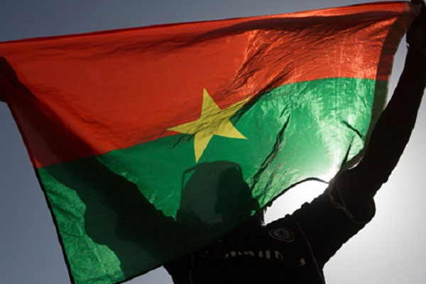 Burkina Faso'da iki bakan tutuklandı