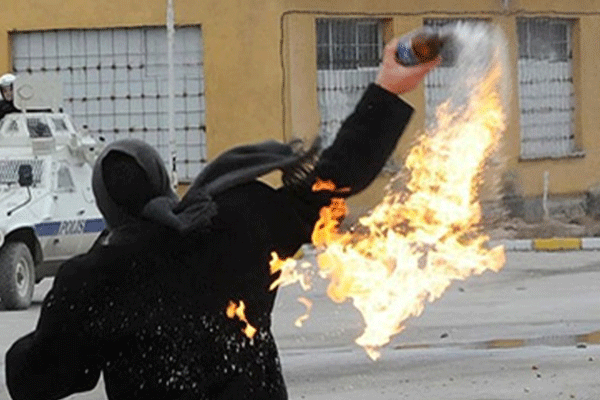 Ankara'da hastaneye molotoflu saldırı