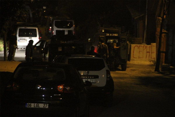 İstanbul'da şafak operasyonu