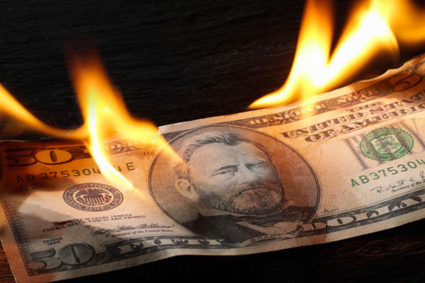 Dolar 3 TL'yi gördü