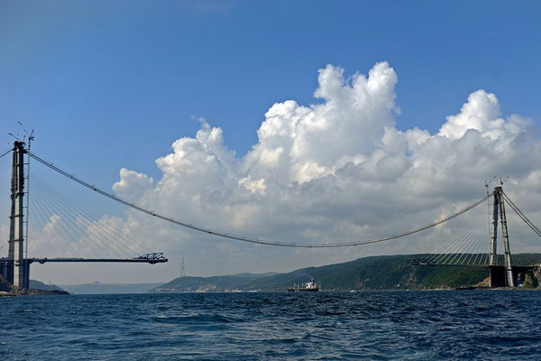 3. köprü denizden görüntülendi