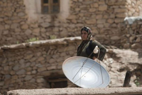 'IŞİD çanak antenleri topluyor'