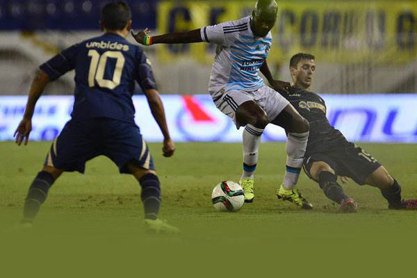 Feneri Van Persie kurtardı