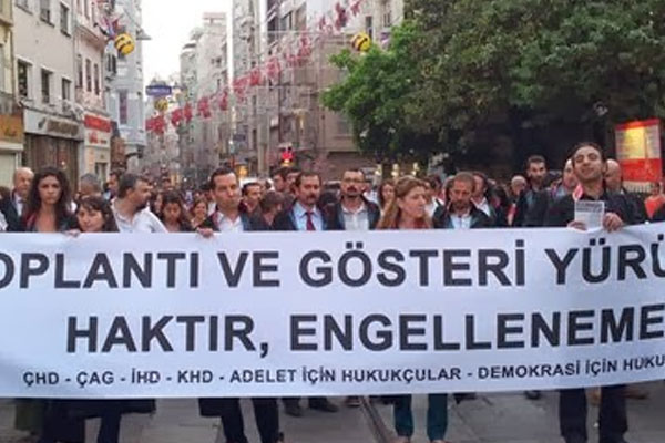 Toplantı ve Gösteri Yürüyüşleri Yönetmeliği'ne iptal