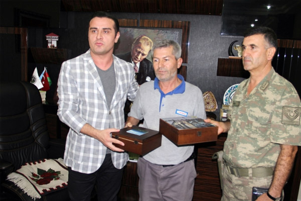 Saldırıyı önleyen sürücüye ödül