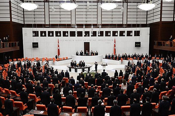 Sınırötesi tezkeresi TBMM'de