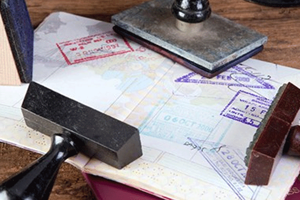 Kosova’dan kaçanlara vize engeli