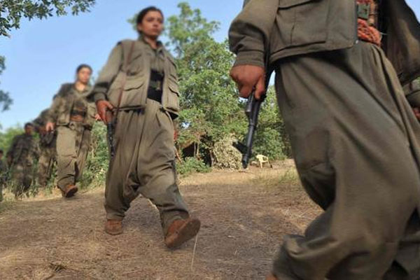 PKK'dan Yüksekova'da köprüye bombalı saldırı