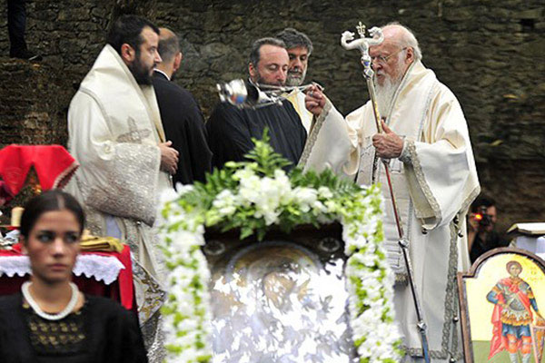 'Barışa, birliğe ve beraberliğe ihtiyacımız var'