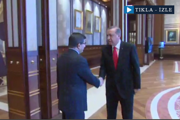 Geçiçi hükümeti kurma görevi Davutoğlu’nun