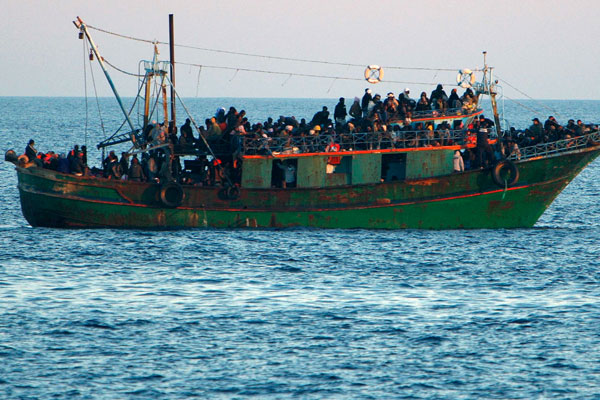 Teknenin ambarında 50 ceset