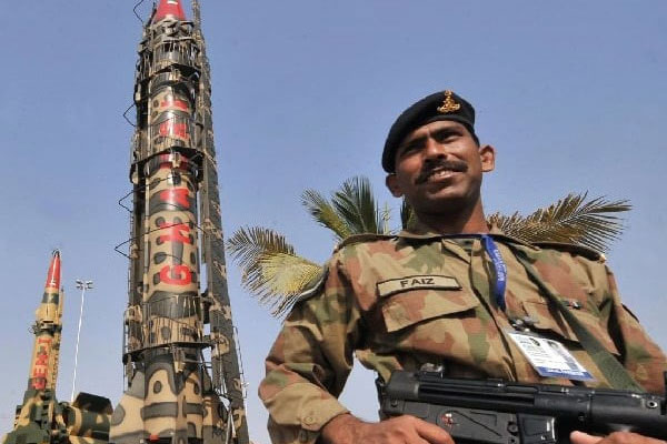 Pakistan üçüncü nükleer güç olma yolunda