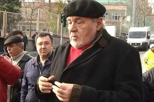 İlber Ortaylı Şehitler Tepesi'nde