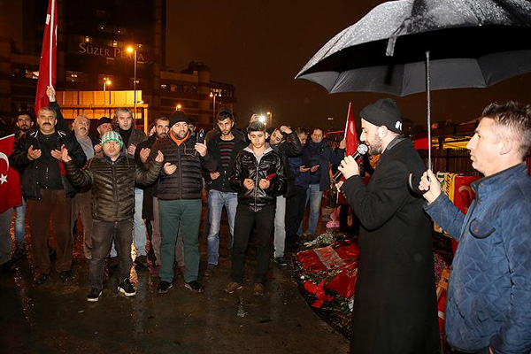 Taksici ve dolmuşçulardan saldırıya kınama