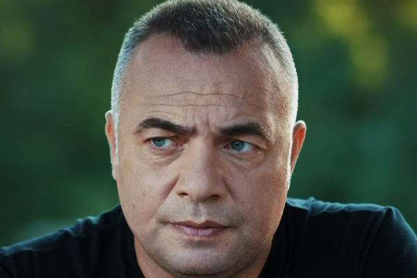 Oktay Kaynarca'dan 'polis' paylaşımı