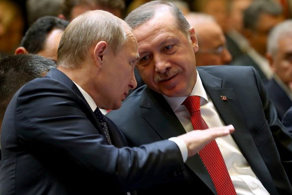 Erdoğan ile Putin arasında Halep trafiği