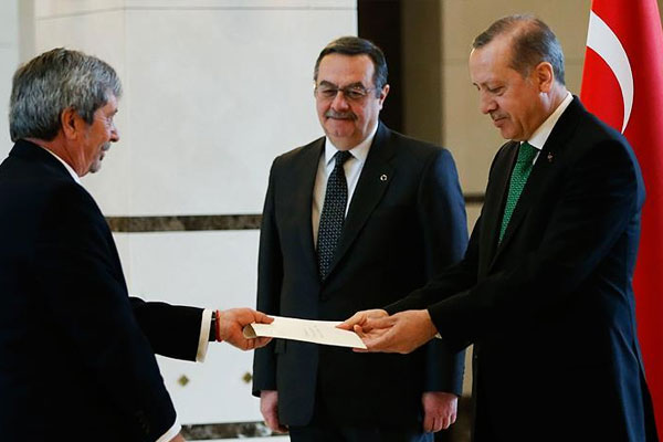 Erdoğan, Arjantin'in Büyükelçisini kabul etti