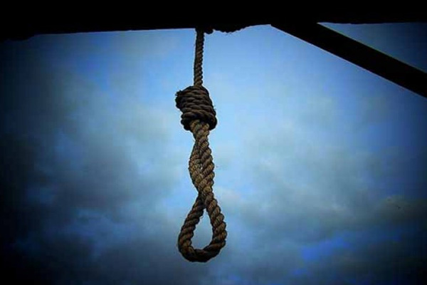 3 Türk'ün idam kararı hapse çevrildi