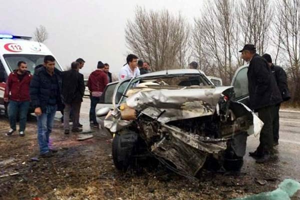 Tokat'ta feci kaza: 2 ölü, 3 yaralı