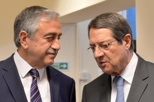 Akıncı ile Anastasiadis görüştü