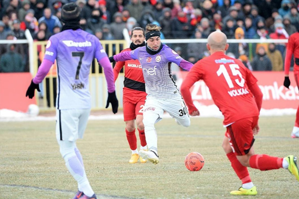 Galatasaray kupada yine takıldı