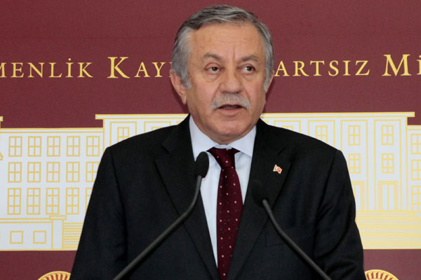 'HDP boğazına kadar teröre batmıştır'