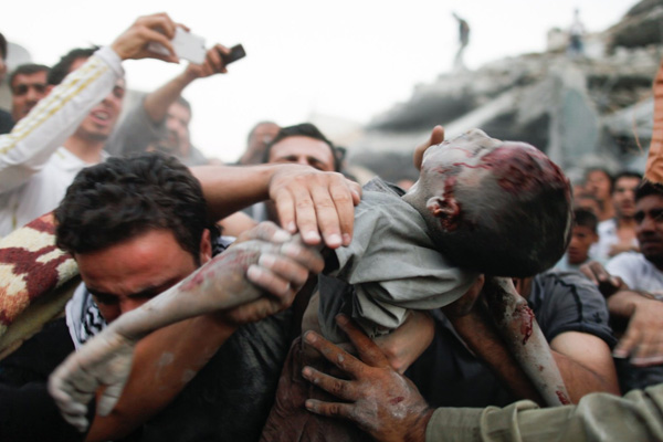 Gazzeli kadınlardan Halep'e destek gösterisi