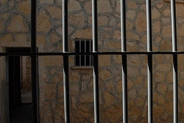 Cezaevinde isyan çıktı