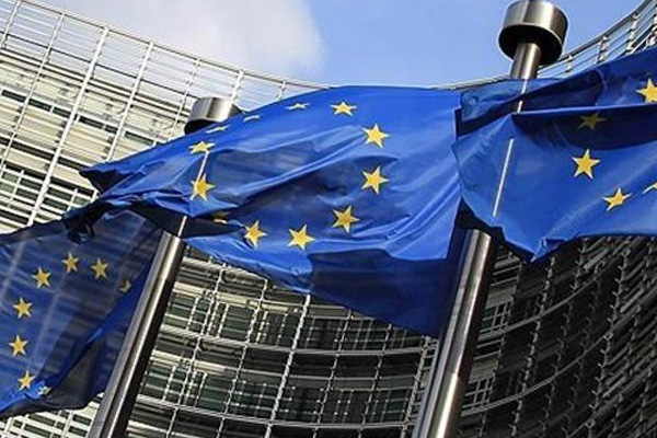 AB'den Suriye itirafı