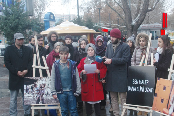 Ankara’da öğrencilerden Halep protestosu