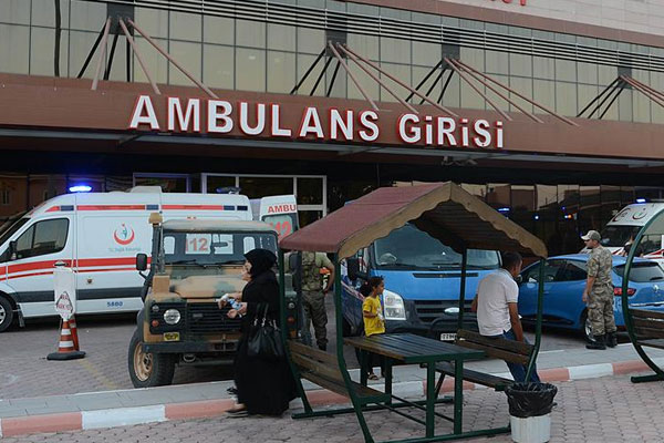 Fırat Kalkanı Harekatı'nda yaralanan asker şehit oldu