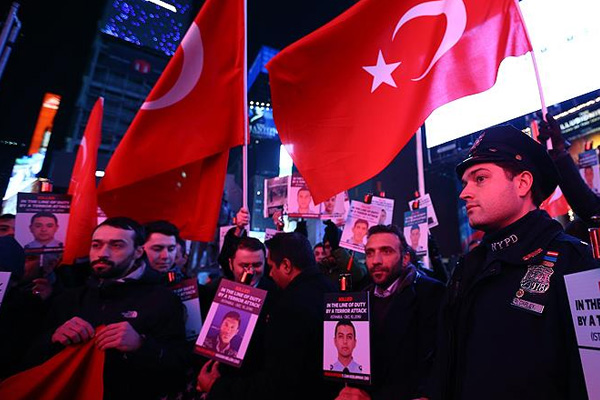 New York Polisi, İstanbul şehitlerini andı